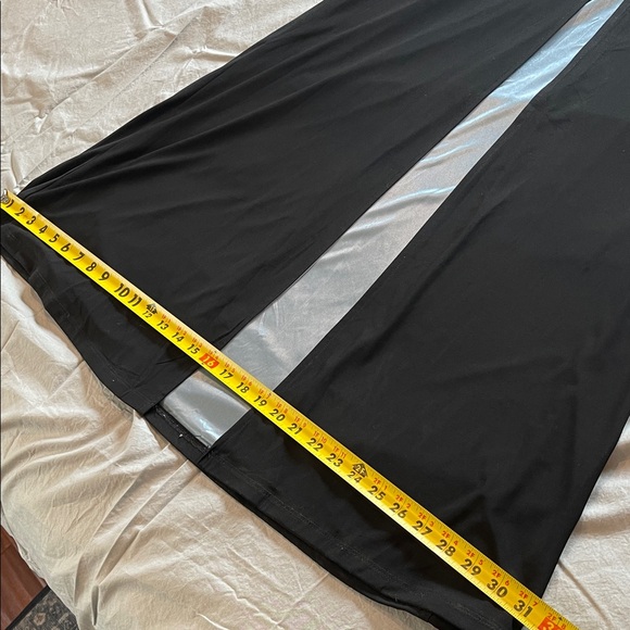 Windsor Black Sleeveless dress - Picture 7 of 12